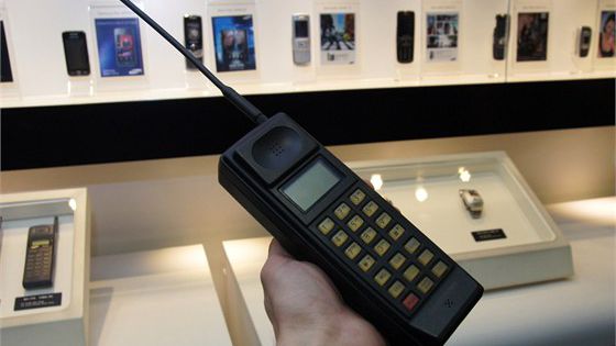 Como tudo começou: confira os primeiros celulares lançados por grandes empresas