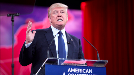 "Fungadas de Trump" durante debate presidencial viralizam na internet