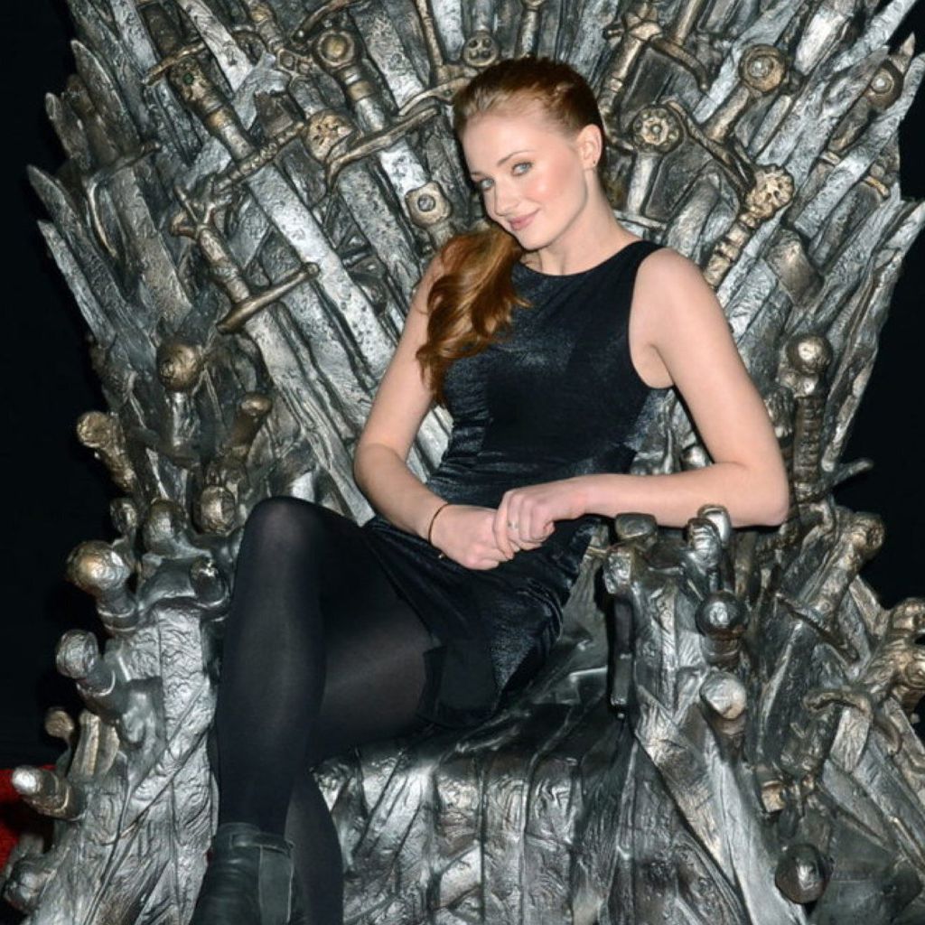 Sansa é uma das preferidas para terminar no Trono de Ferro (Imagem: Sophie Turner/Instagram)