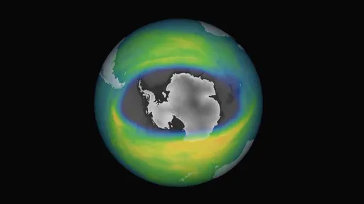 Buraco na camada de ozônio aumenta e chega ao maior tamanho dos últimos anos 