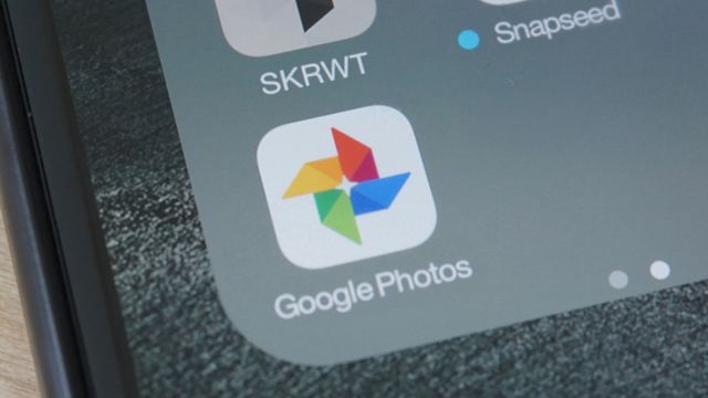 Google testa nova aba para seu app Fotos
