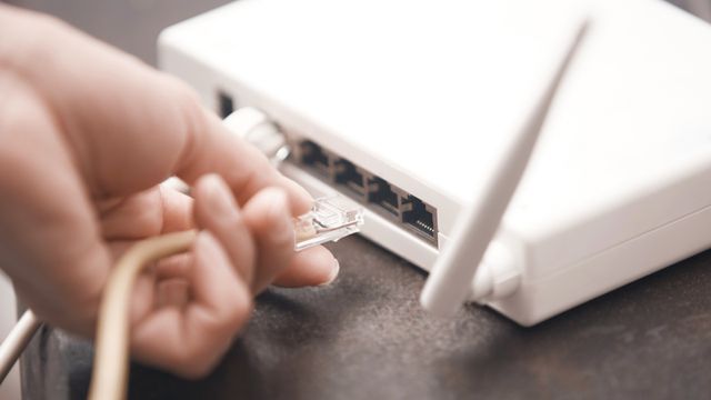 Faz sentido desligar ou reiniciar o modem quando a internet está ruim?