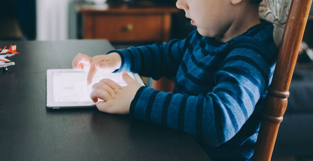 Como as escolas estão usando tecnologia para enfrentar o Coronavírus