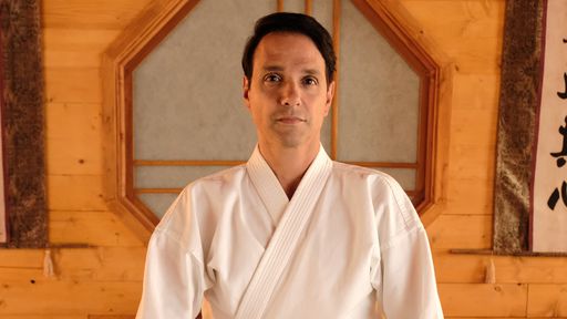 Netflix renova Cobra Kai para 5ª temporada