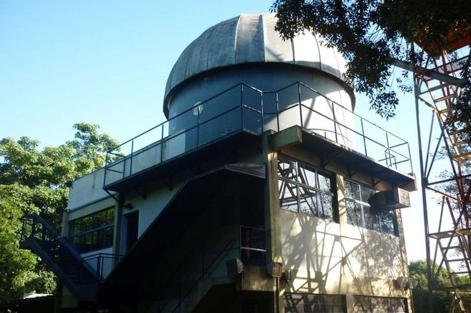 No Observatório, já foram realizadas diversas atividades com o público, desde palestras até observações do céu com telescópios (Imagem: Reprodução/Unesp)