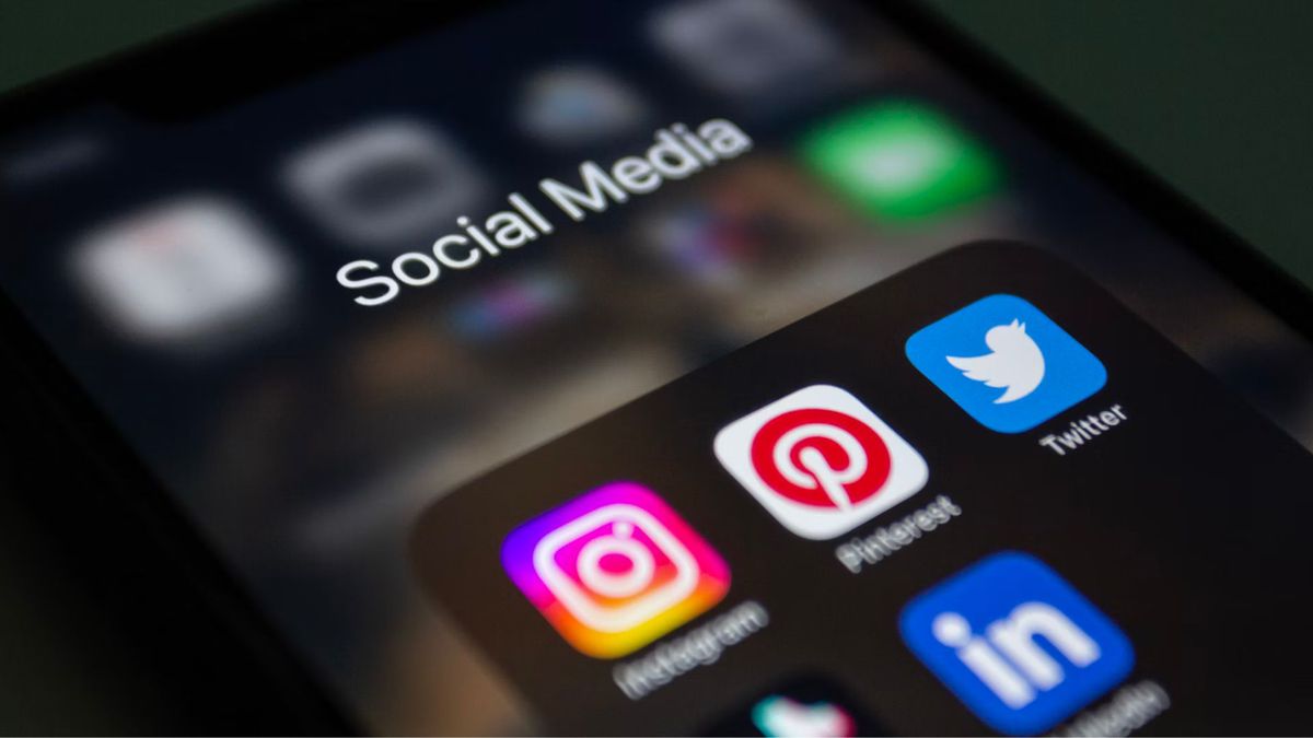 Como ver seu histórico de atividades e logins nas redes sociais