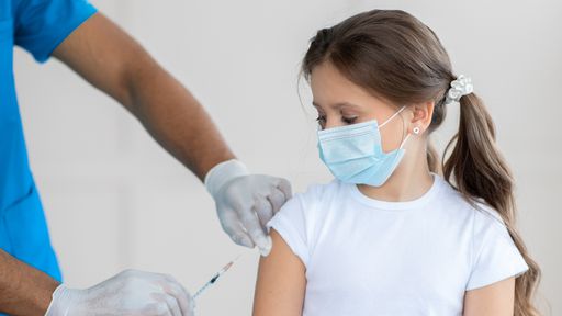 Aprovada nos EUA, vacinação de crianças começa nos próximos dias; veja como será