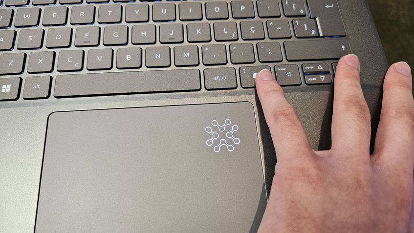 Acer Swift 14 AI Indicador IA