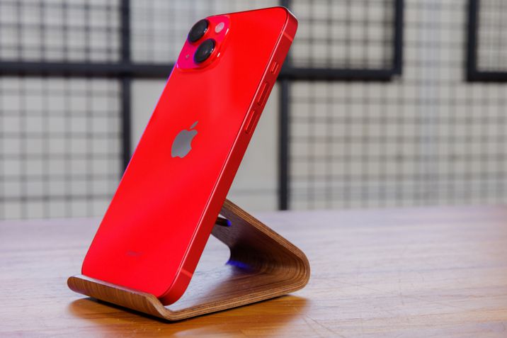 Apple iPhone 14