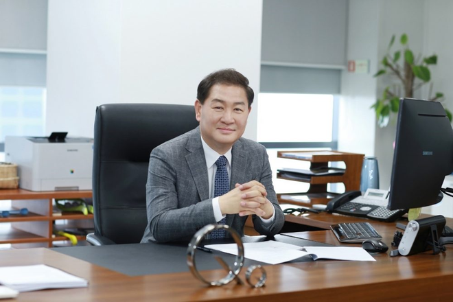 Jong-Hee (JH) Han, Presidente de Negócios de Exibição Visual da Samsung Electronics (Imagem: Reprodução/Samsung)
