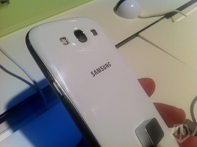 Samsung Galaxy S III (foto: André Fogaça/Ultra Downloads)