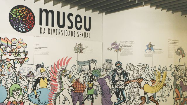 Museu da Diversidade Sexual abraça tecnologia e inova com guia-robô