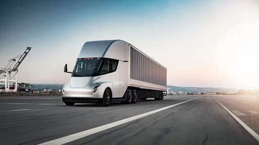 Caminhão elétrico da Tesla deve ter produção iniciada em breve