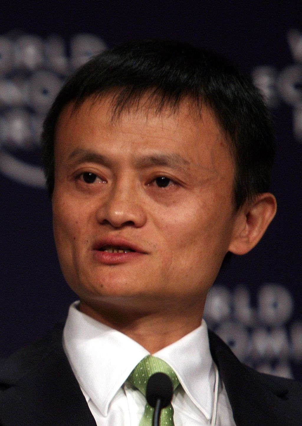 Jack Ma: o lendário fundador do Alibaba sentiu no bolso o que é criticar o governo chinês ((Foto: Wikipedia)