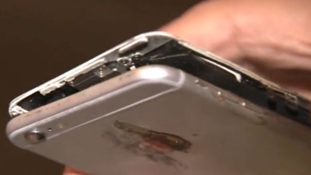 iPhone pega fogo e explode em quarto de casal nos EUA