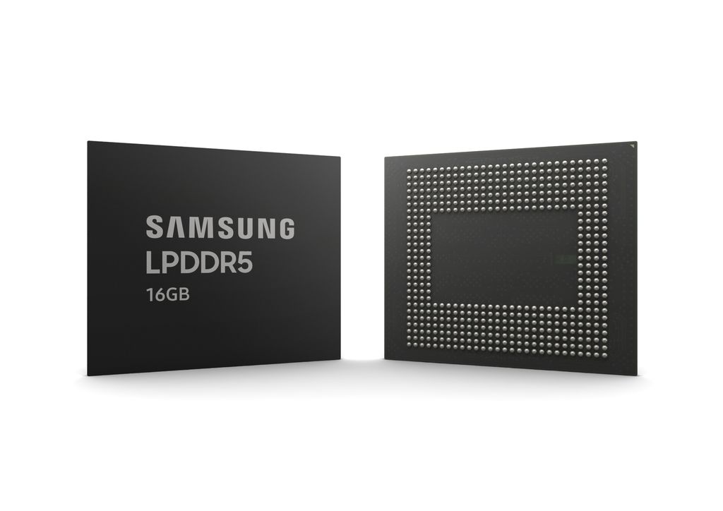 Nova geração permite o uso de oito chips de memória em um módulo de 16 GB, contra 12 chips da geração anterior (imagem: Samsung)
