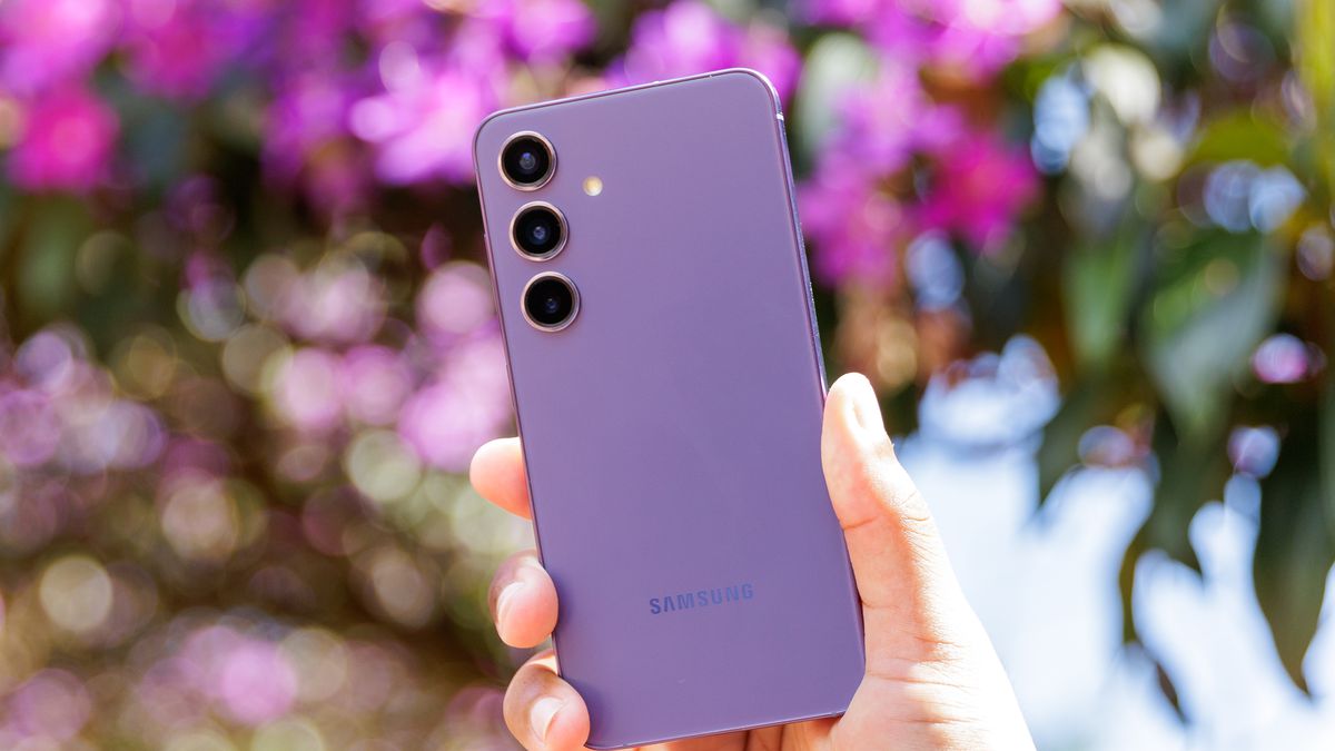 Galaxy S24 de 256 GB sai por menos de R$ 3 mil; aproveite cupom de R$ 500