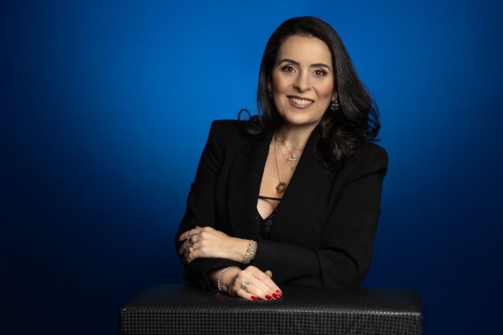 Claudia Muchaluat é Presidente da Intel Brasil desde 2022 (Imagem: Reprodução/Intel)