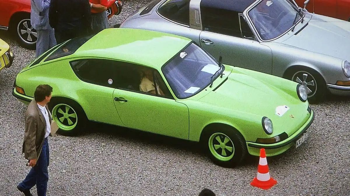 Porsche "mais feio do mundo" está à venda por preço surreal; conheça
