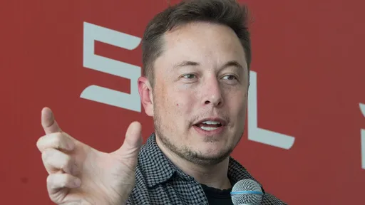 Tesla deve atualizar seus chips ainda este ano, diz Elon Musk