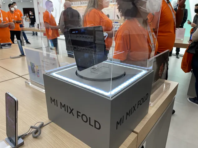 Xiaomi Mi Mix Fold e Mi Mix 4