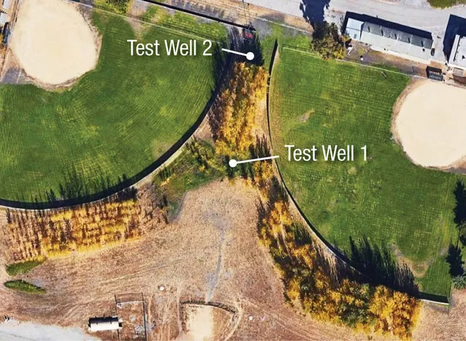 Os dois poços de testes instalados no bosque do Ames (Imagem: Reprodução/Google Earth/Jennie Mitchell)