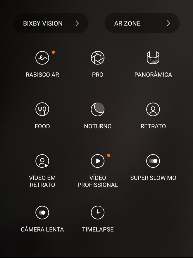 Celulares da Samsung oferecem acesso ao modo noturno no menu de opções (Imagem: André Magalhães/Captura de tela)