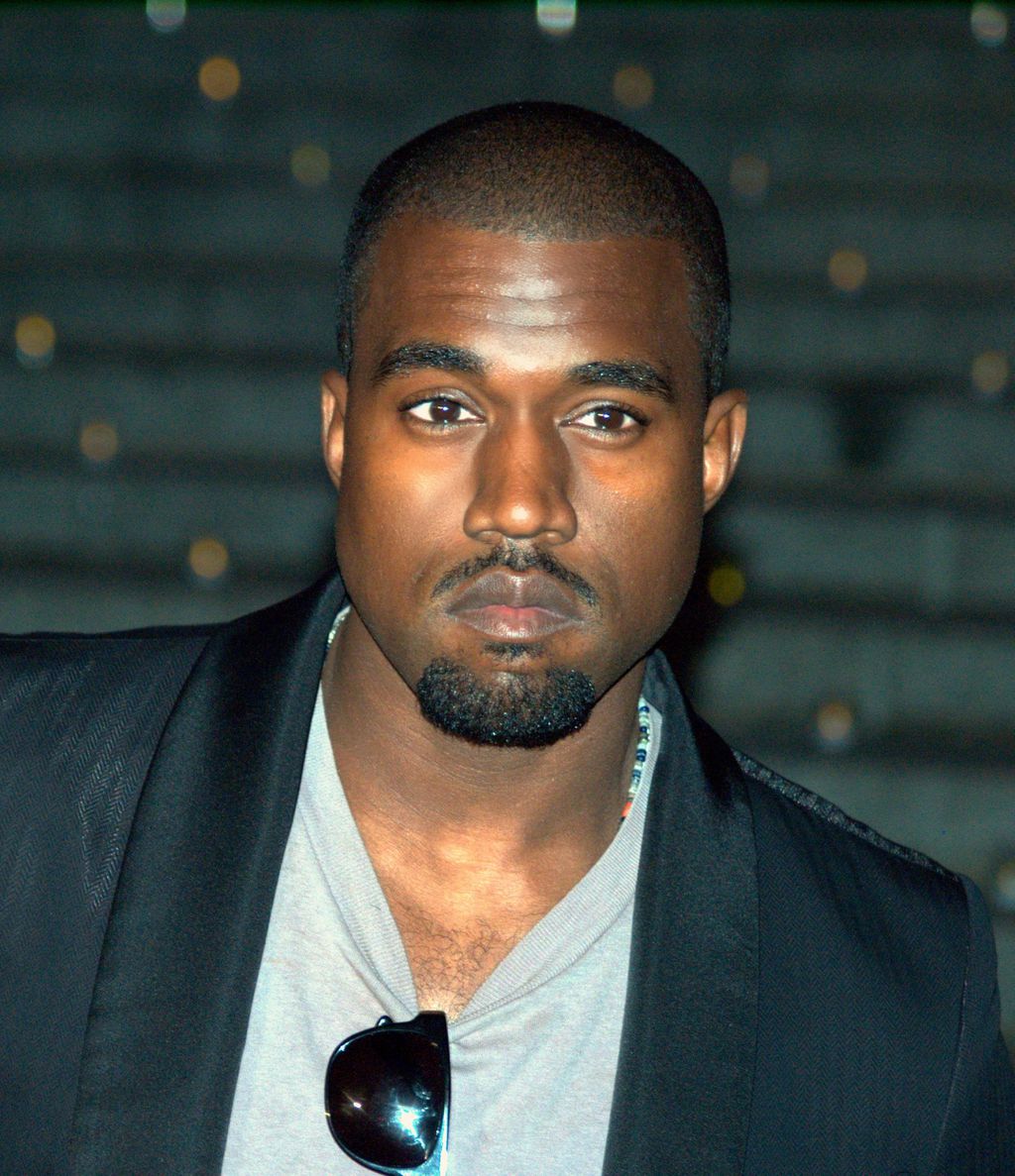 Rapper Kanye West defende que vacinas para a COVID são a marca da besta (Foto: reprodução/ Wikimedia Commons)