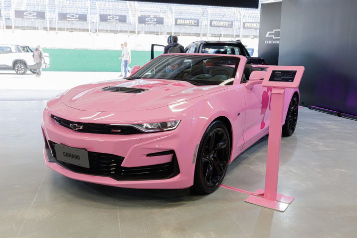 Chevrolet Camaro - Barbie