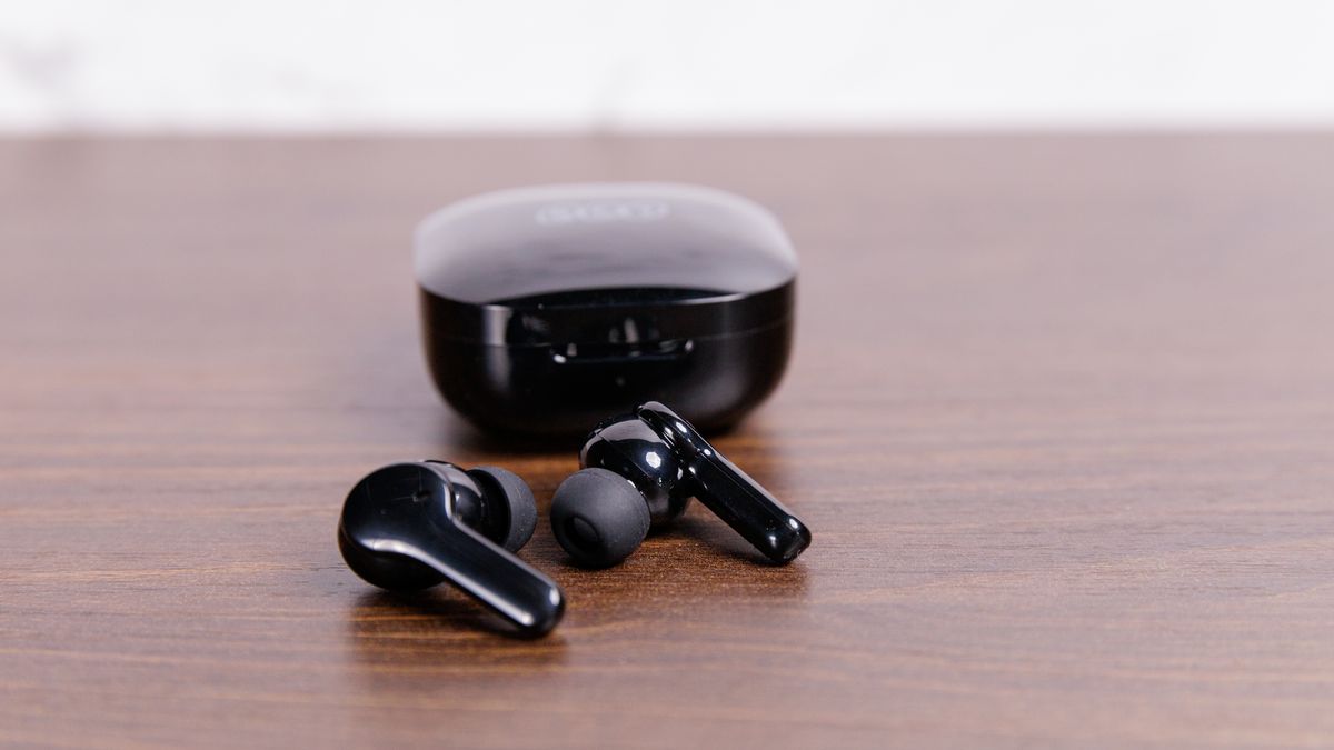 Review QCY T13 | Fone TWS barato e com ótimo áudio - Canaltech