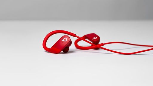 Apple inicia vendas dos novos Powerbeats no Brasil por R$ 1.299