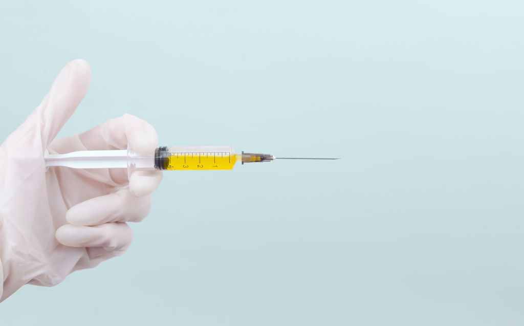 Eficácia da vacina da Pfizer cai de 96% para 84% após 6 meses, diz farmacêutica