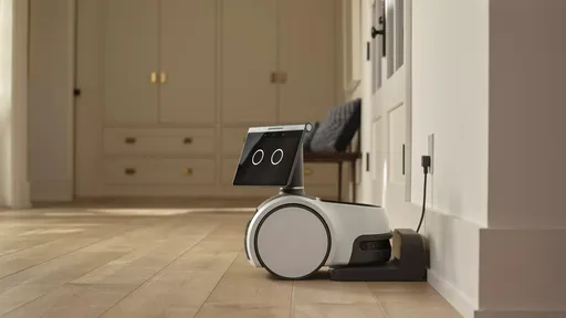 Amazon anuncia robô doméstico com Alexa capaz de interagir com pessoas