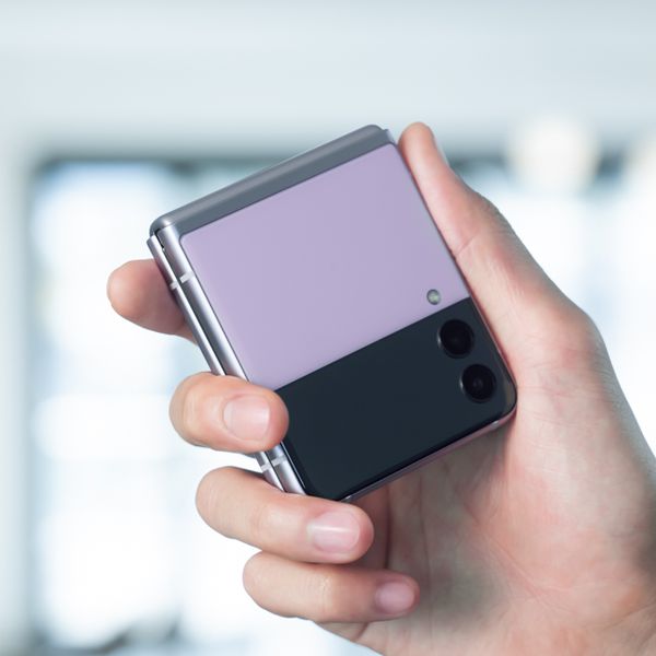 Galaxy Z Flip 5 tem preço, data de lançamento e ficha técnica