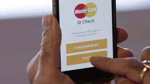 Mastercard lança sistema de selfies para aprovar pagamentos em compras online