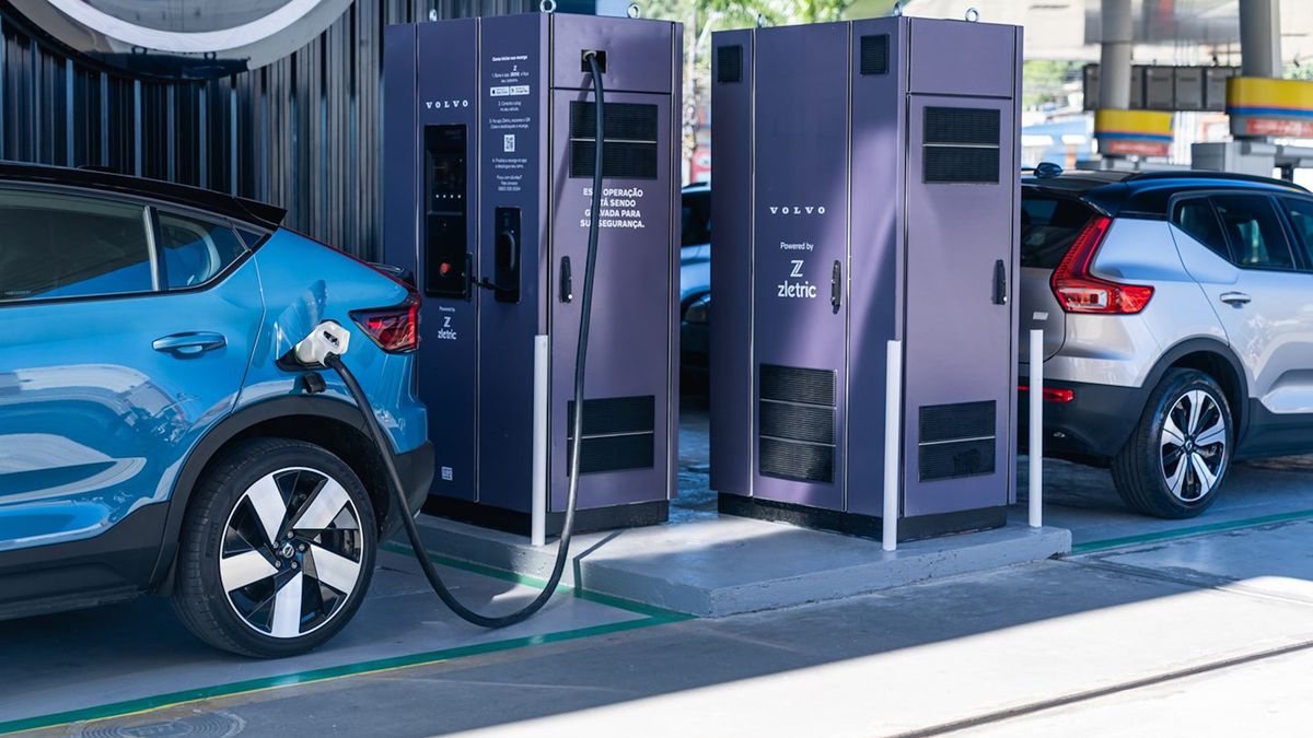 Infraestrutura cresce, mas Brasil ainda tem 21 carros elétricos por carregador