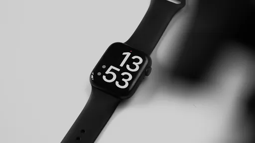 Modelos de Apple Watch com tela em branco estão elegíveis para reparo gratuito