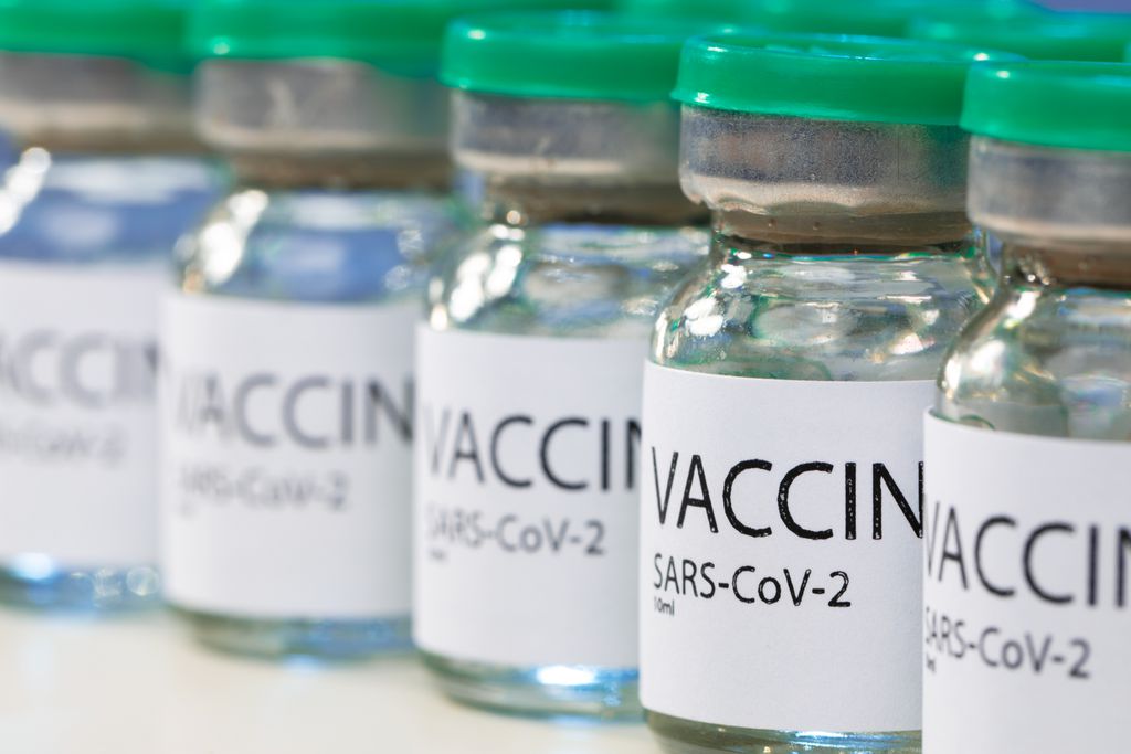 Anvisa pede informações sobre a terceira dose da vacina CoronaVac contra a COVID-19 (Imagem: Reprodução/