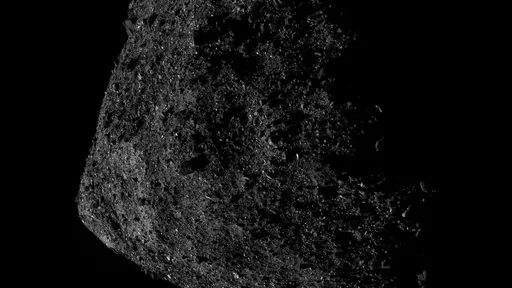 Partes de uma das maiores rochas do Sistema Solar foram parar no asteroide Bennu