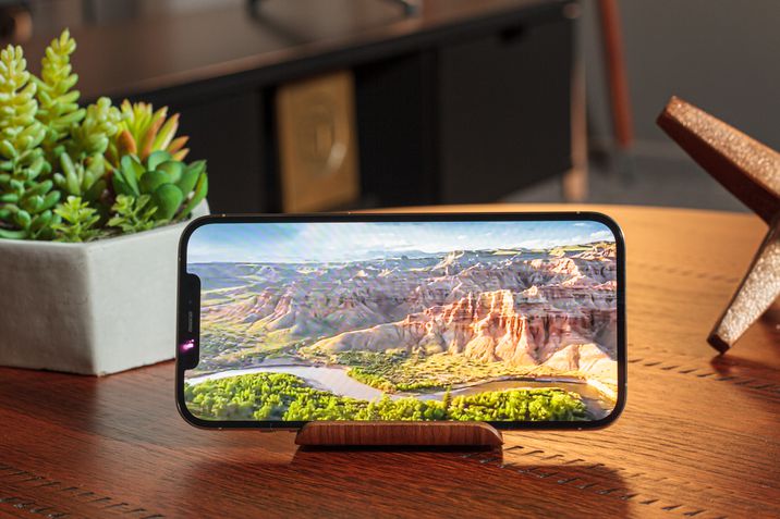 Apple Iphone 12 Pro Max video