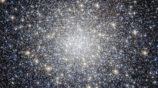 A Via Láctea está "engolindo" um aglomerado globular de estrelas