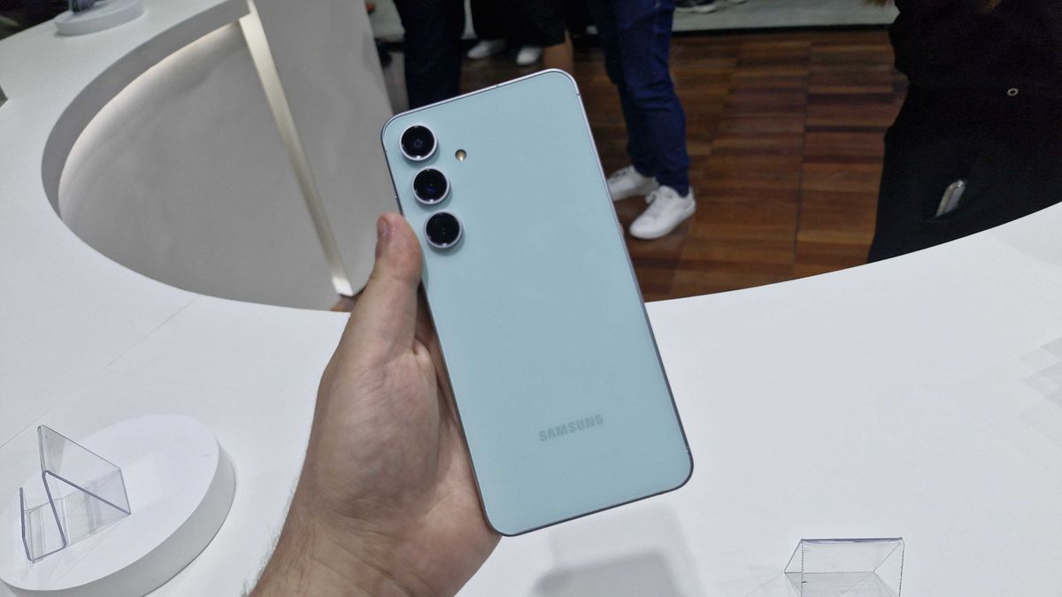 Galaxy S25 FE pode ser lançado a qualquer momento; veja o que já sabemos