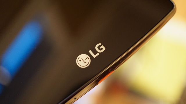 Patente da LG mostra smartphone com tela retrátil