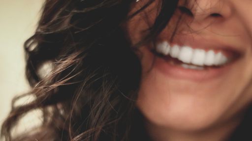 Ciência desenvolve tratamento para fazer dentes nascerem de novo