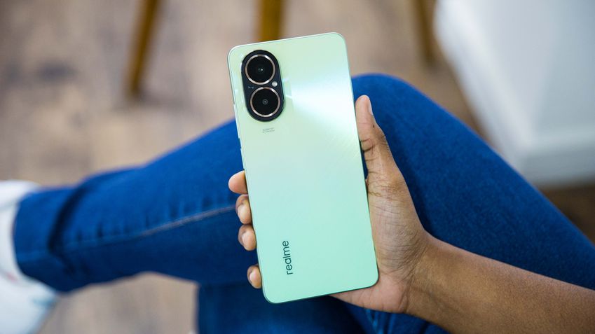 Realme C67